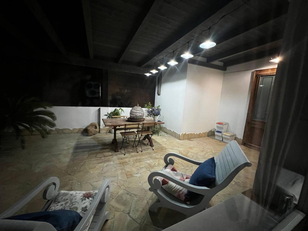 Luxury Pisu Apartments Quartucciu Esterno foto